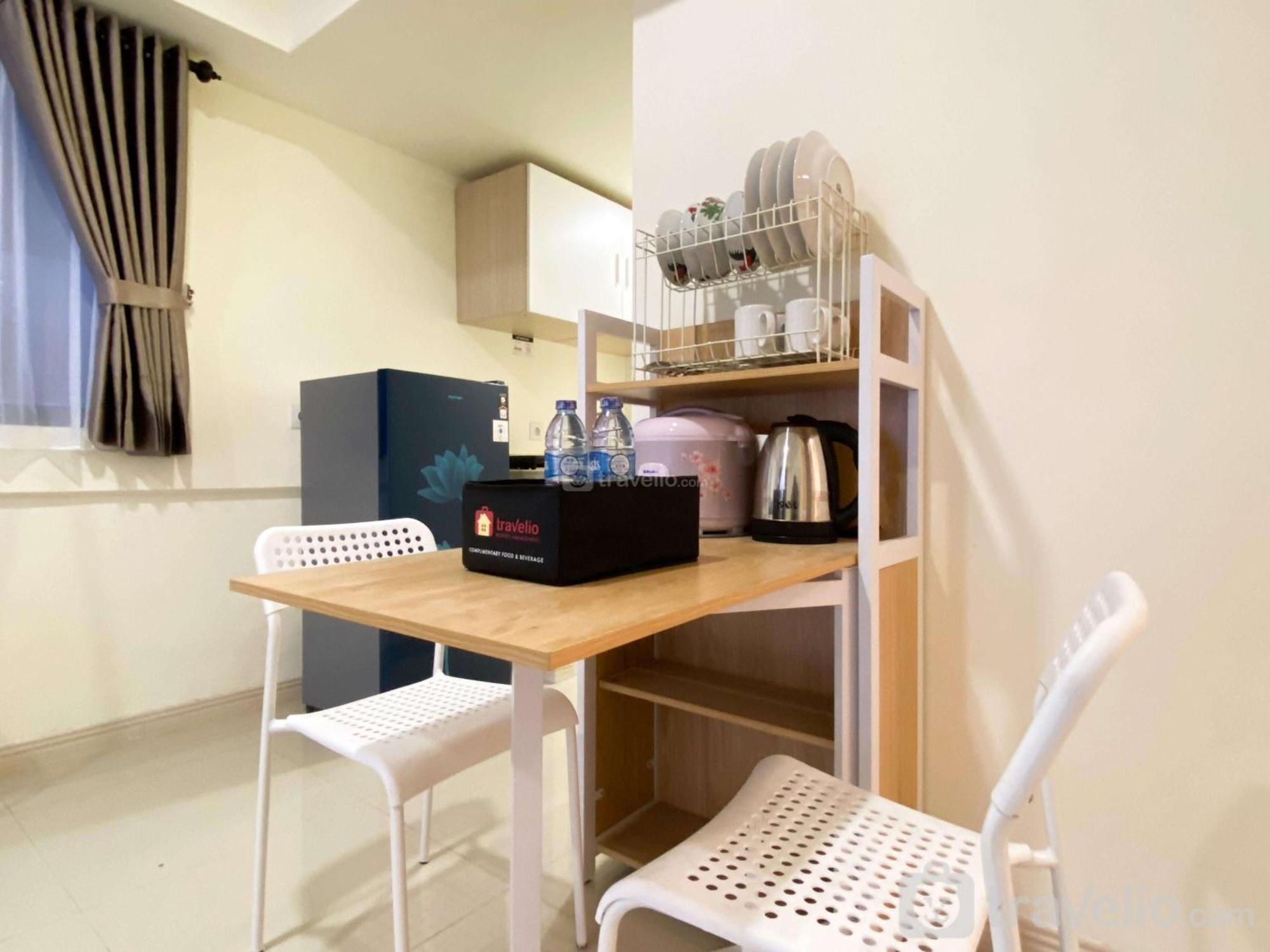 Cozy Living And Strategic 2br At Meikarta By Travelio Apartemen Bekasi